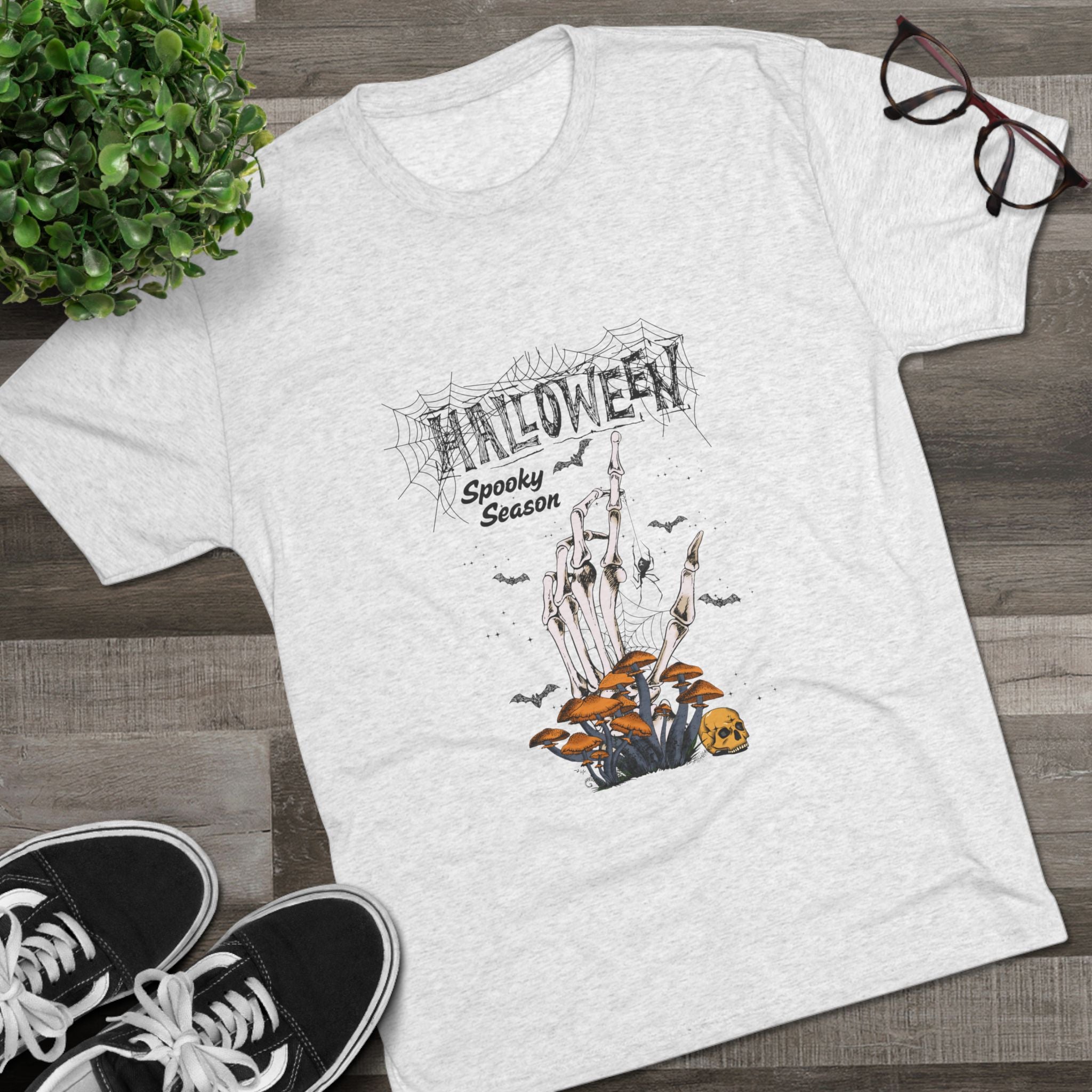 Halloween Spooky Season Tee – Unisex Crew Shirt, Graphic Halloween Top, Cozy Fall Apparel for Parties & Casual Outings