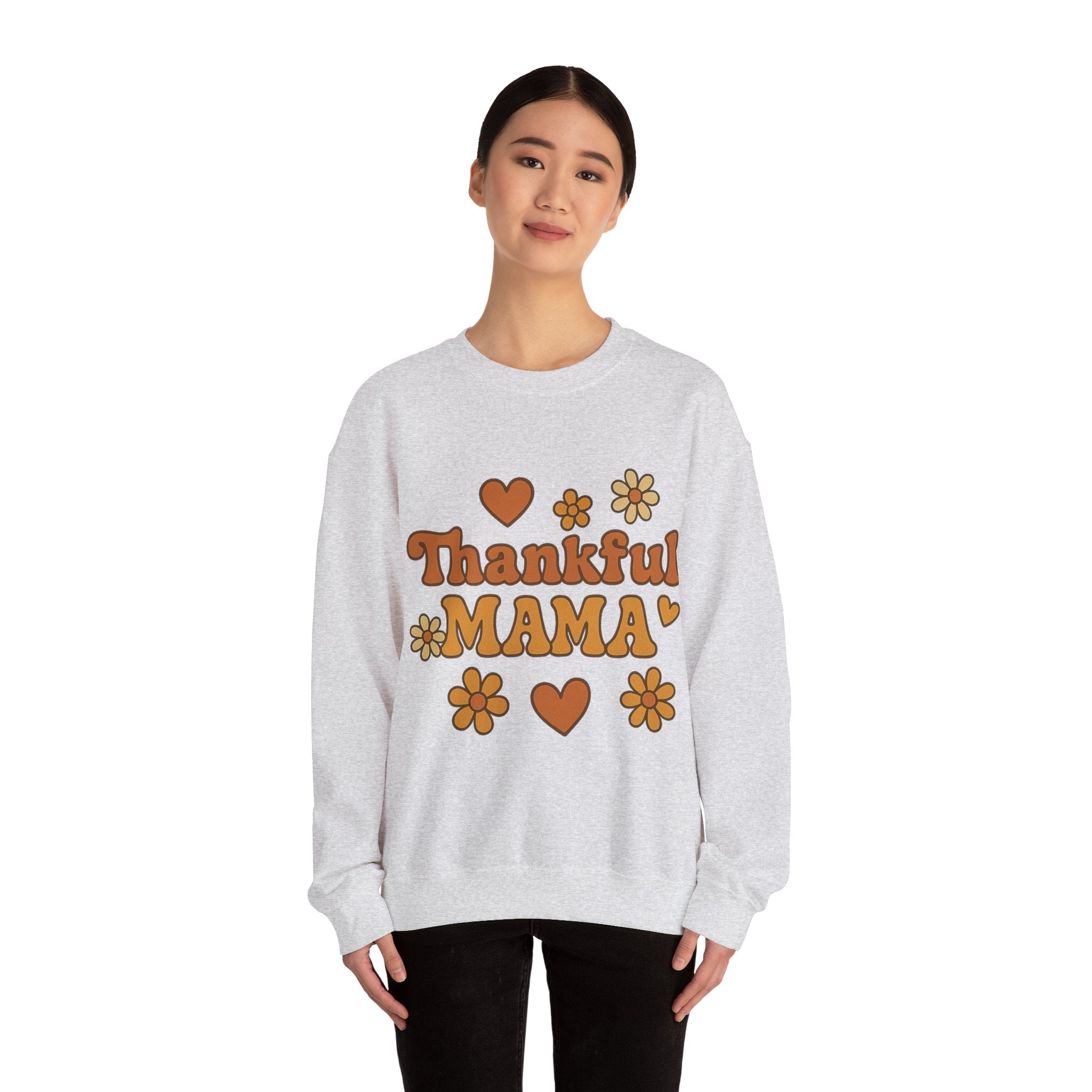 Thankful Mama Crewneck Sweatshirt | Cozy Gift for Moms, Fall Fashion, Family Gatherings, Gratitude Sweater, Thanksgiving Outfit