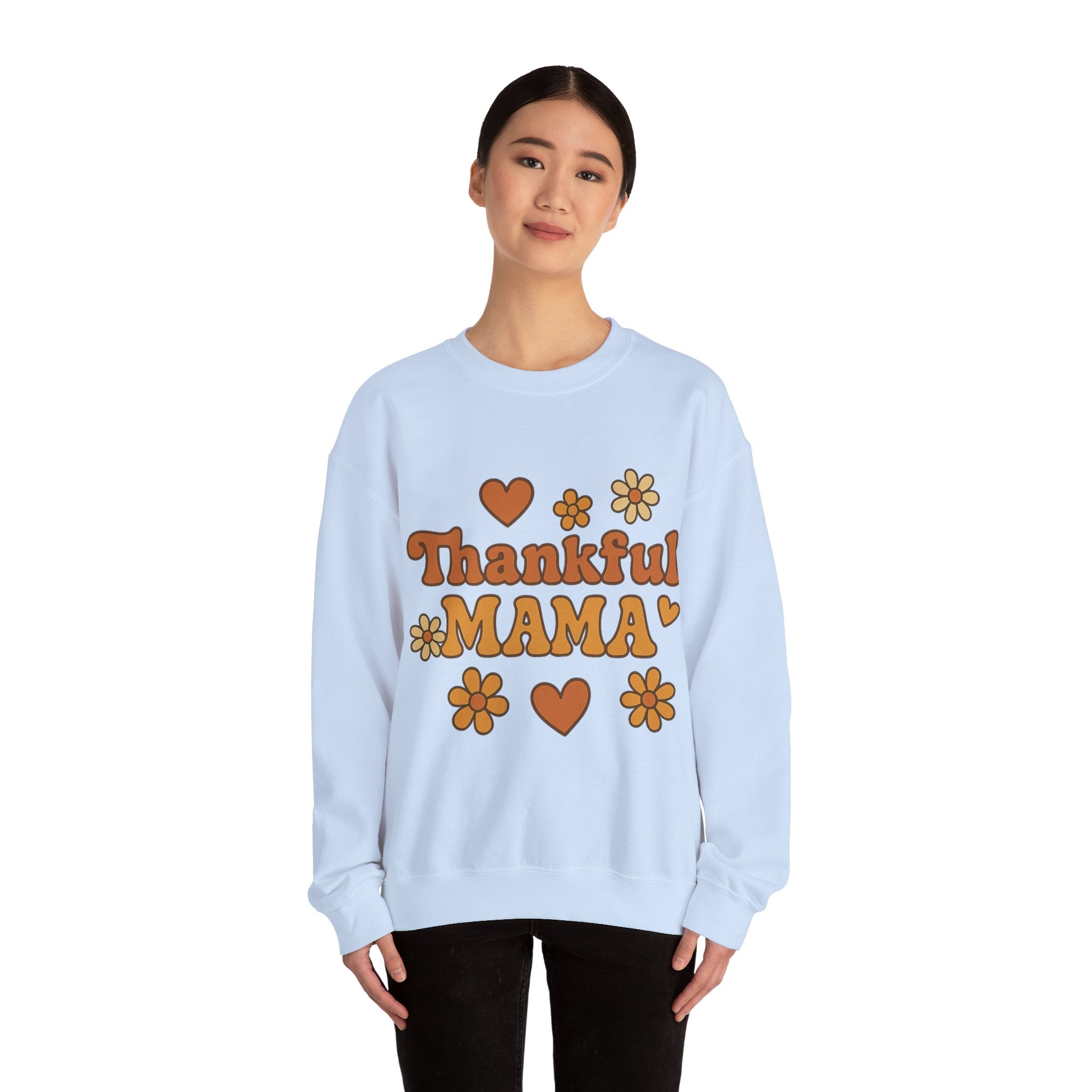 Thankful Mama Crewneck Sweatshirt | Cozy Gift for Moms, Fall Fashion, Family Gatherings, Gratitude Sweater, Thanksgiving Outfit