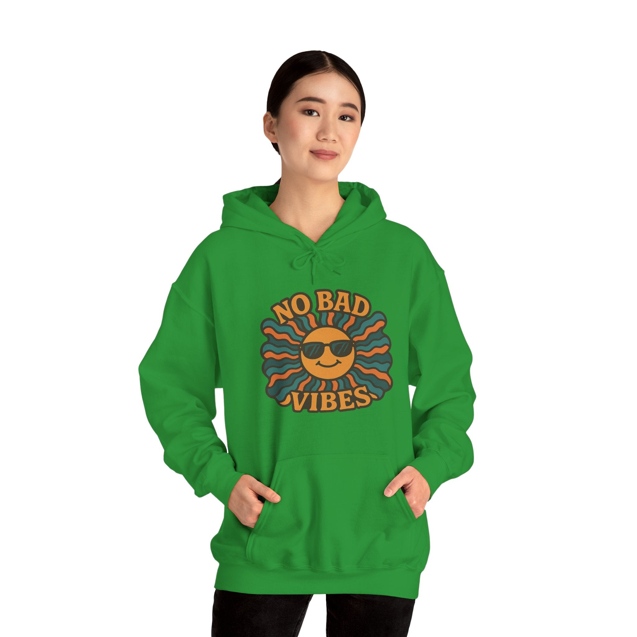 No Bad Vibes Hoodie – Unisex Pullover Sweatshirt, Cozy Positive Energy Hoodie, Retro Smiley Face, Chillwear Gift for Friends